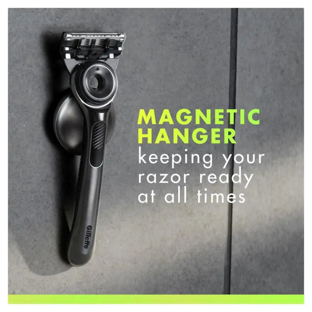 Gillette Labs Handle + 4 Cartridges & Magnetic Hook