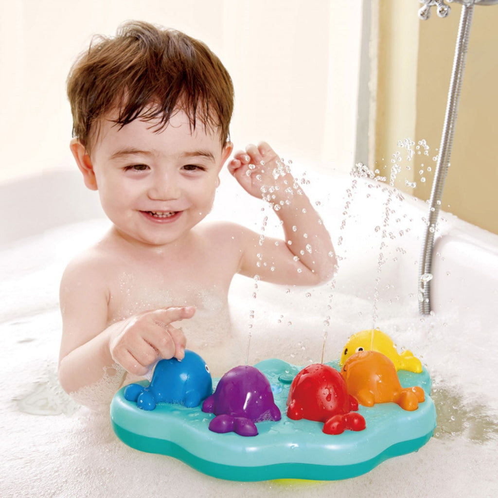 Hape Musical Whale Fountain