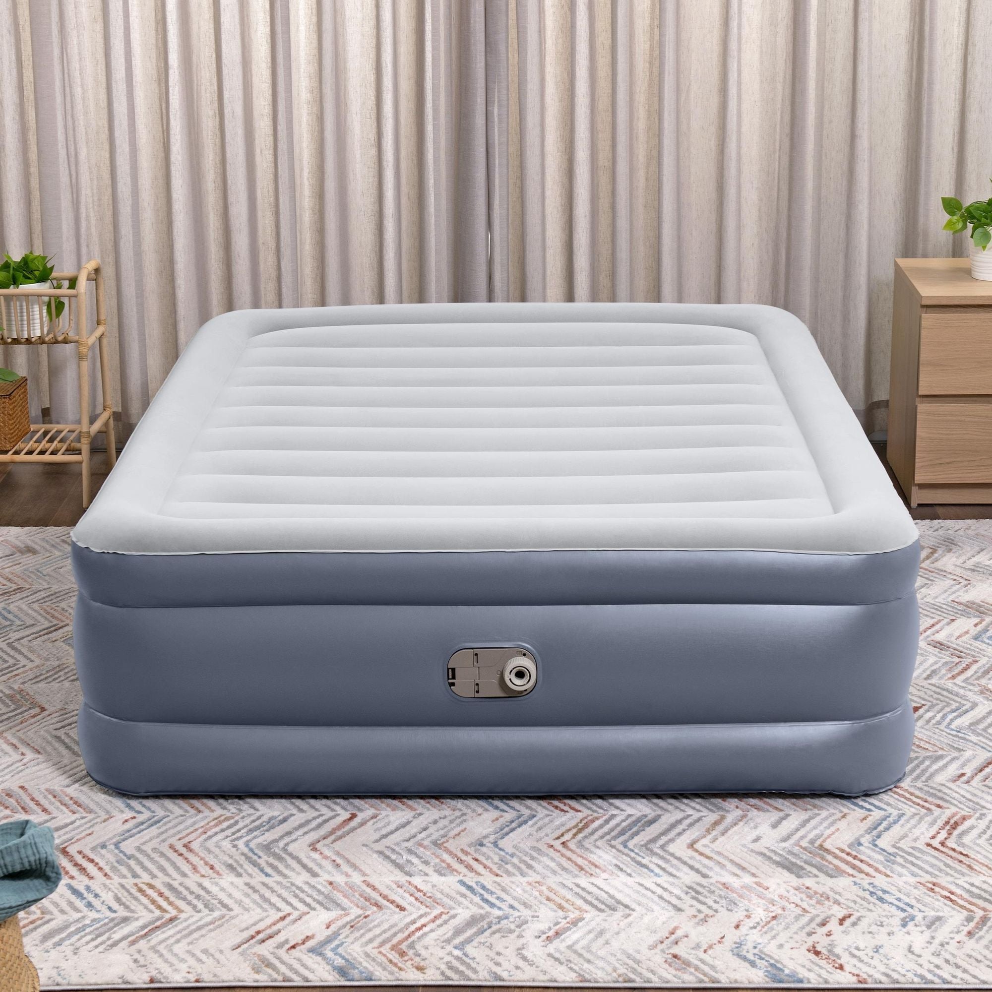 Bestway 203 x 152 x 51cm Tritech Air Mattress Queen Built-in AC Pump